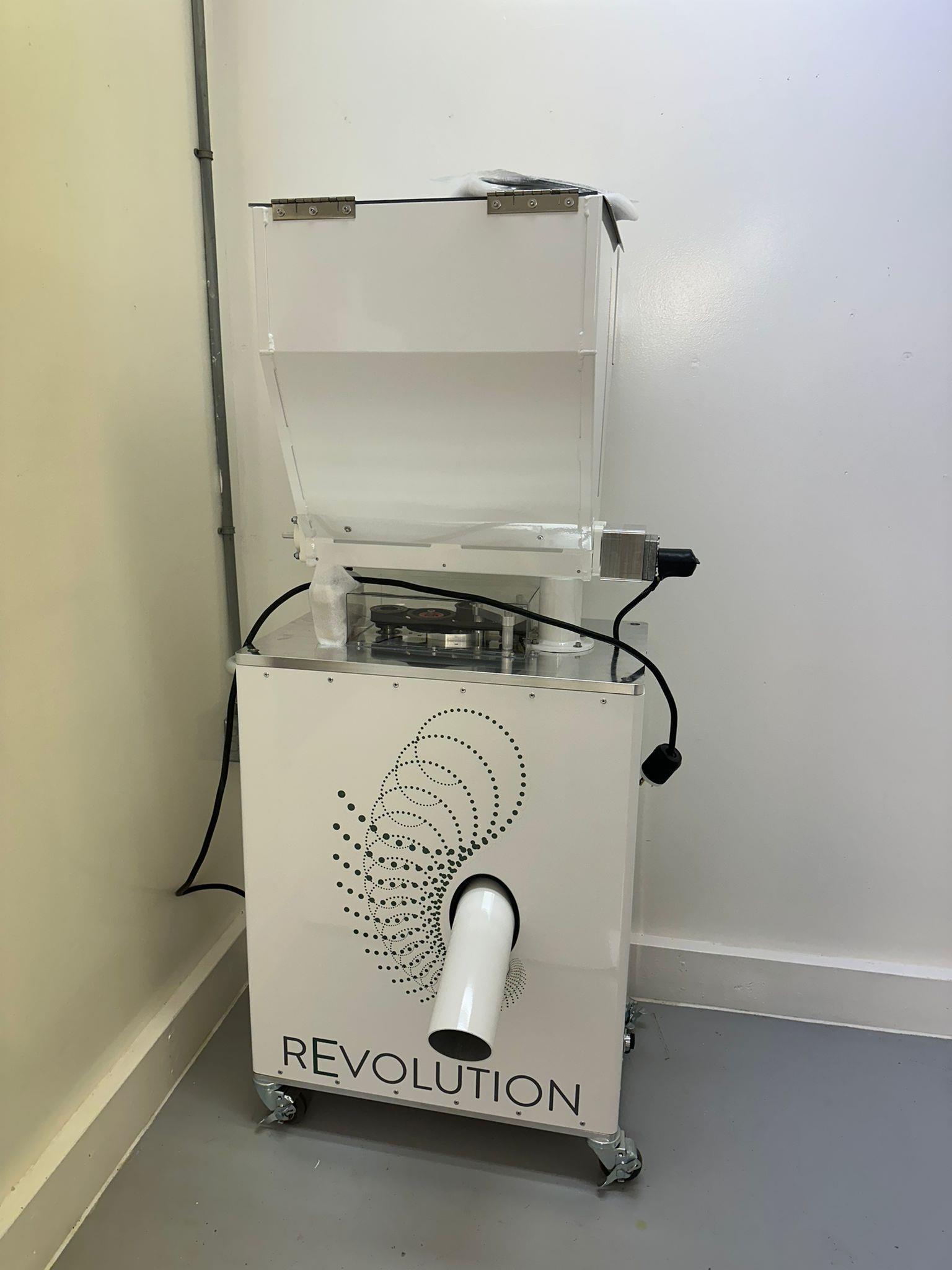 Revolution Grinder 1.0 V1